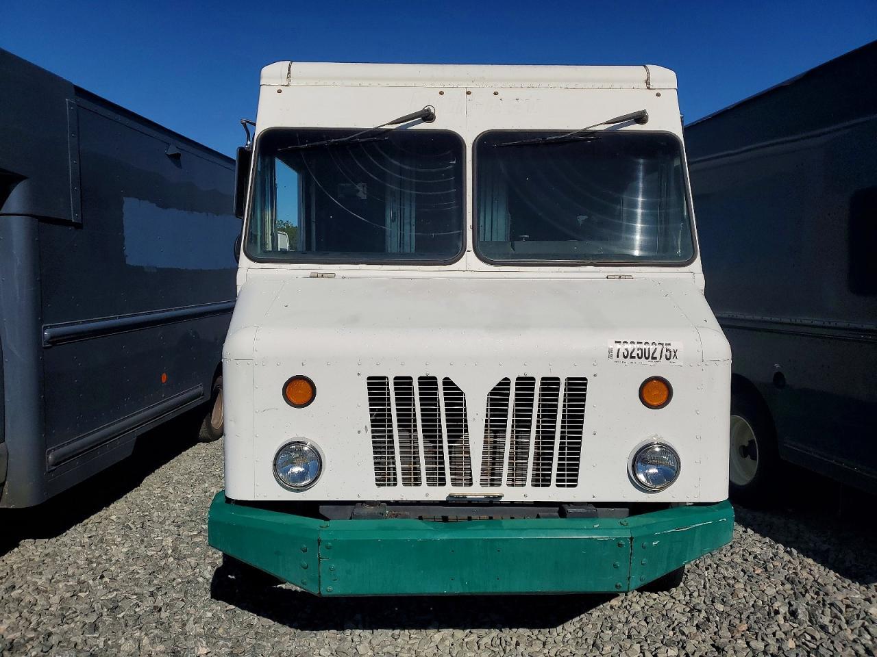 2012 Workhorse Custom Chassis 2012 Workhorse Commercial Delivery Truck
