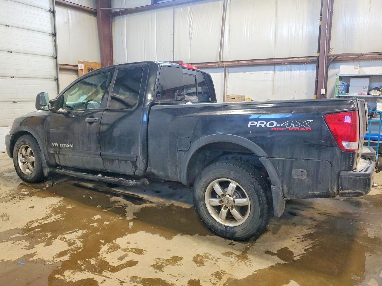 2010 Nissan Titan xe
