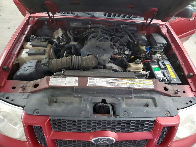 2001 Ford Explorer Sport Trac