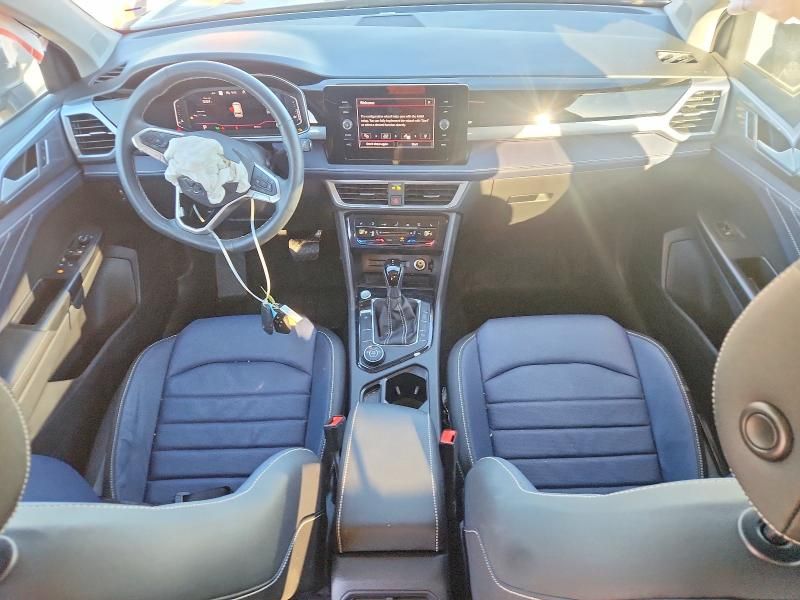 2025 Volkswagen Taos sel