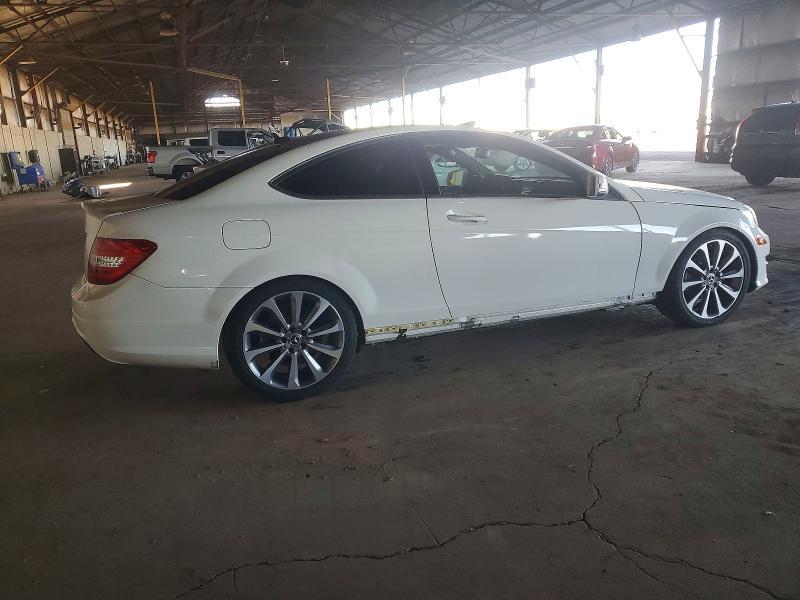 2015 Mercedes-Benz C 250