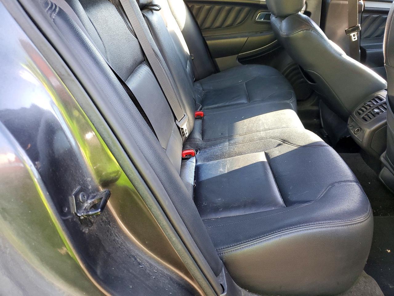 2015 Ford Taurus sel