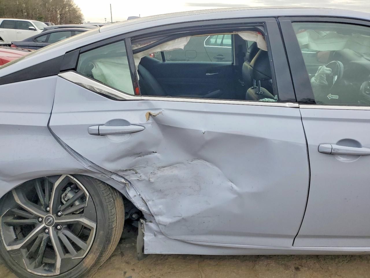 2024 Nissan Altima sr