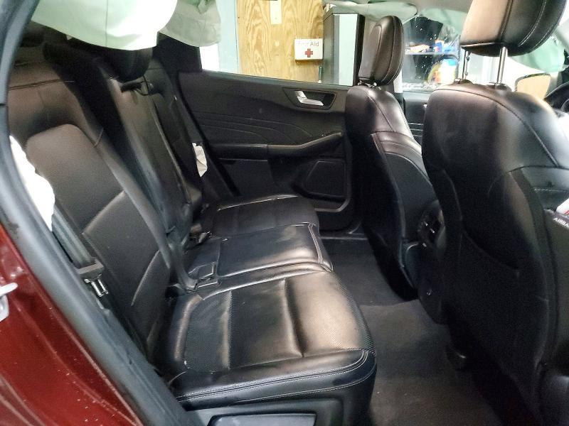 2021 Ford Escape sel