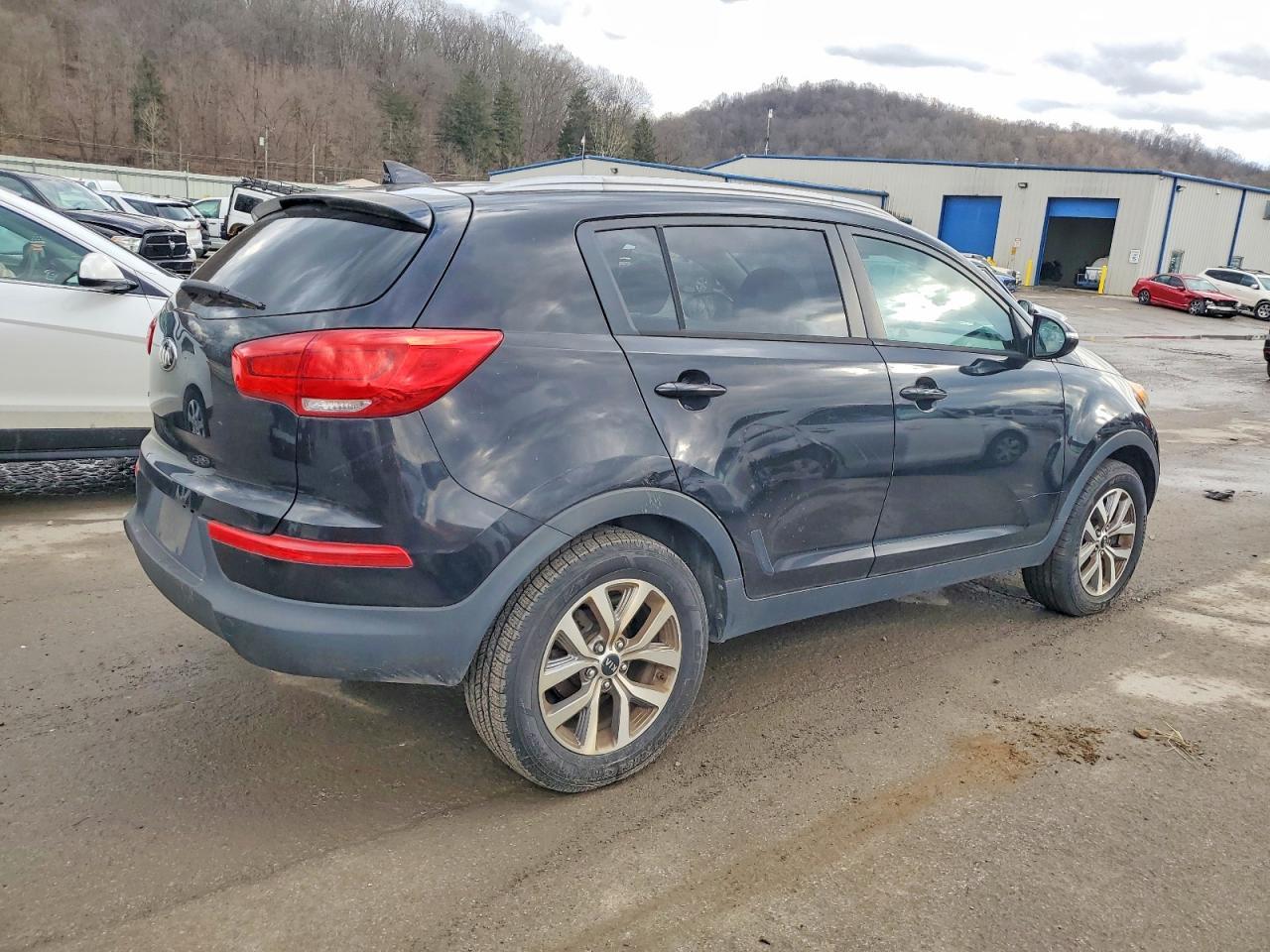2015 KIA Sportage lx