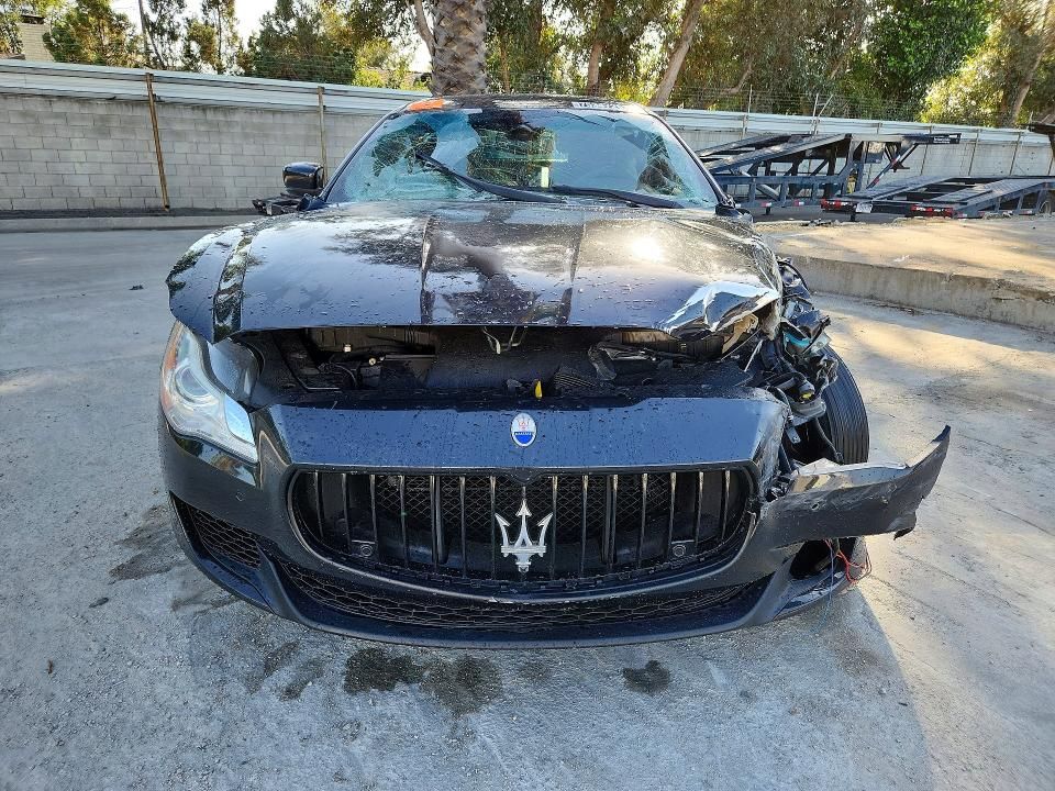 2014 Maserati Quattroporte s