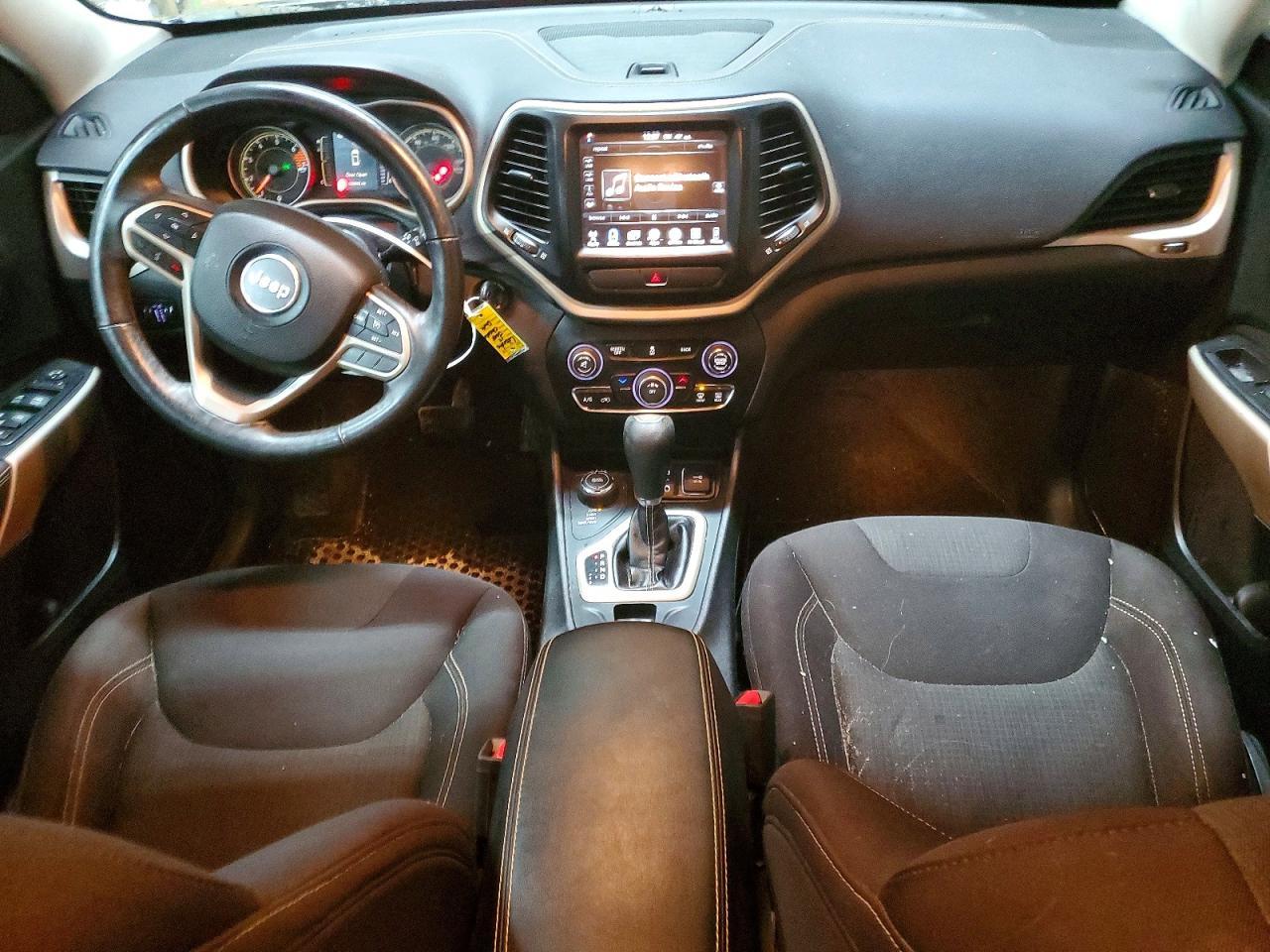 2017 Jeep Cherokee Latitude