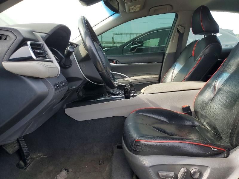 2018 Toyota Camry Hybrid