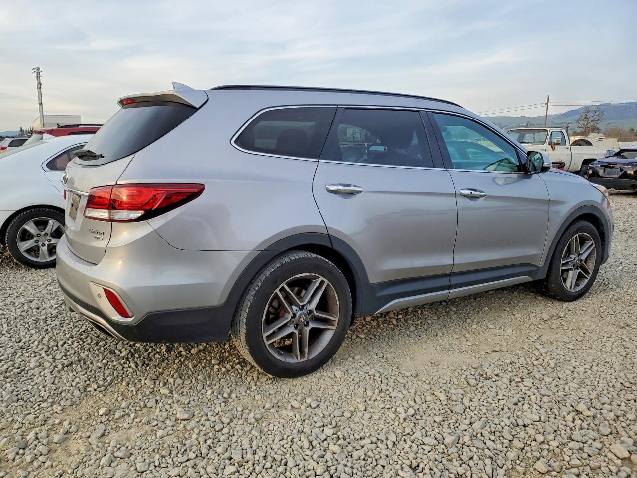 2017 Hyundai Santa fe se Ultimate