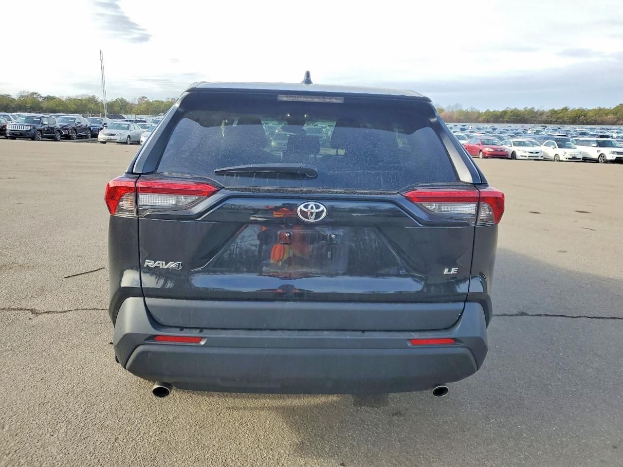 2023 Toyota Rav4 le