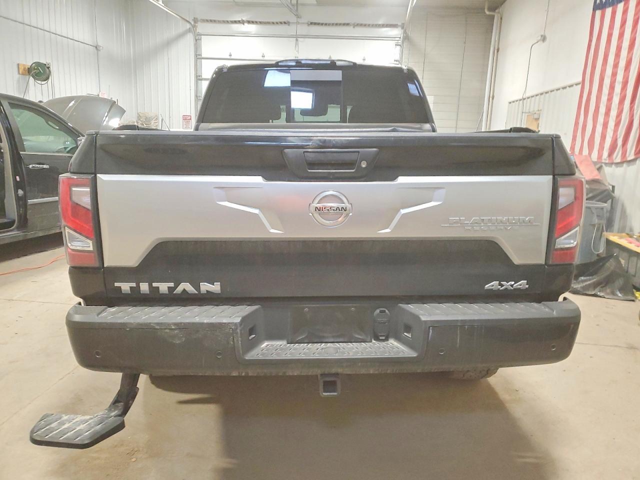 2021 Niss Titan