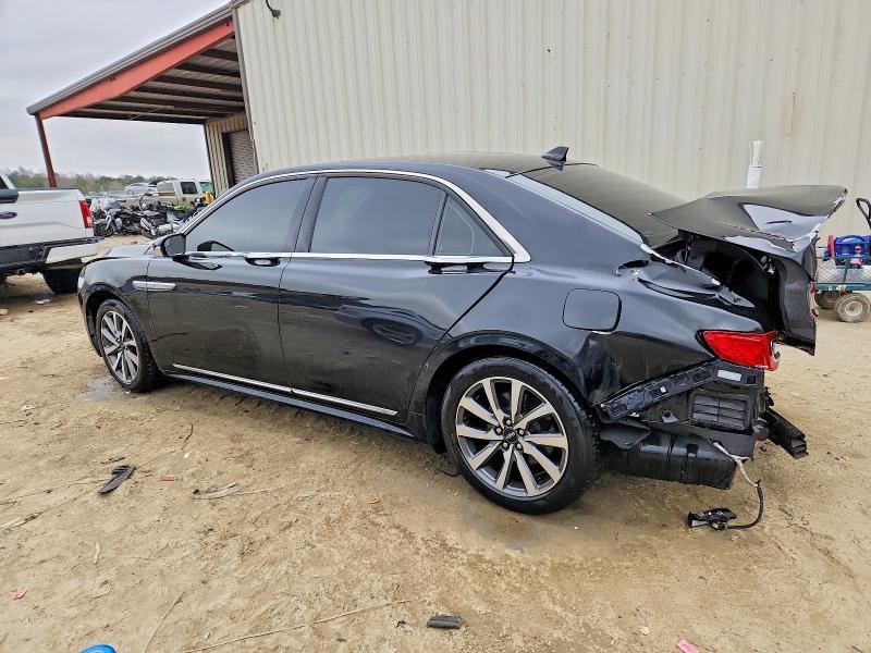 2018 Lincoln Continental Premiere