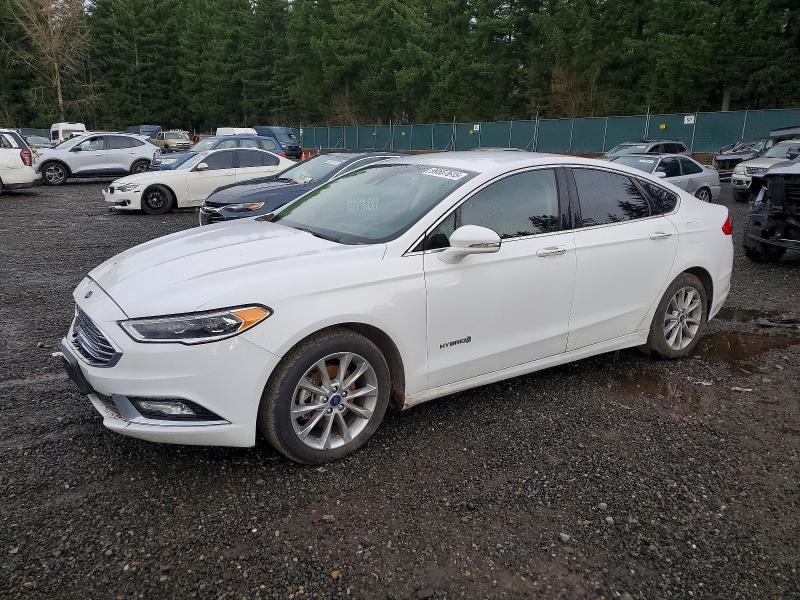 2017 Ford Fusion se Hybrid