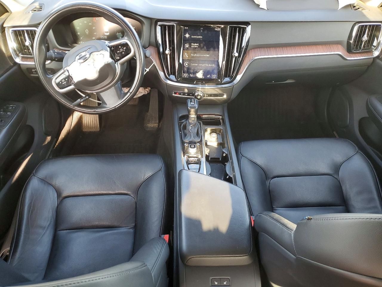 2019 Volvo S60 T6 Momentum