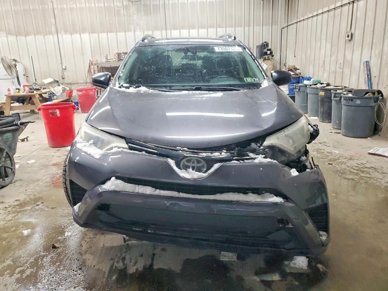 2018 Toyota Rav4 le
