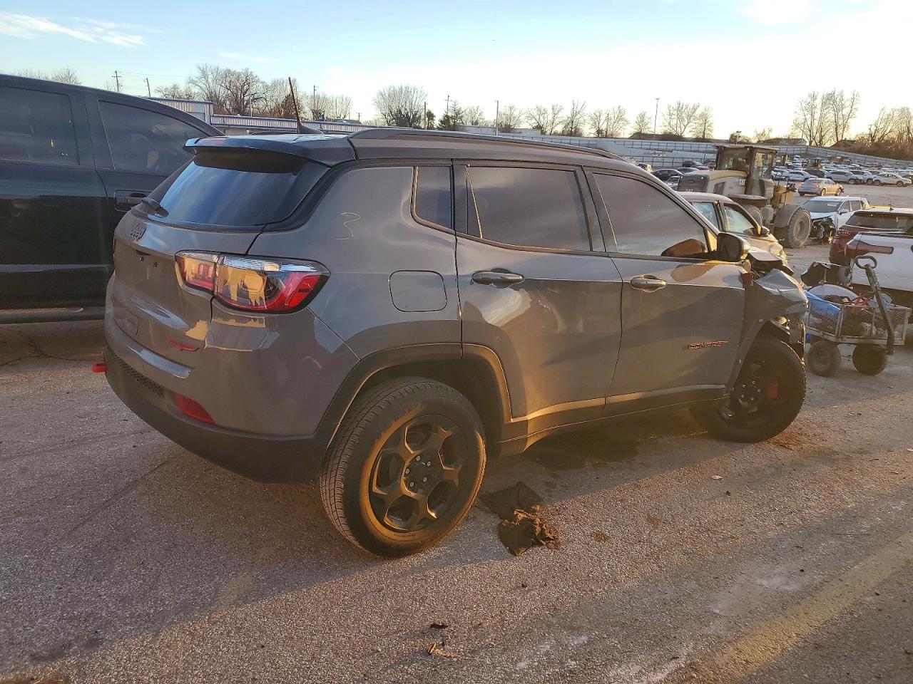 2024 Jeep Compass Trailhawk