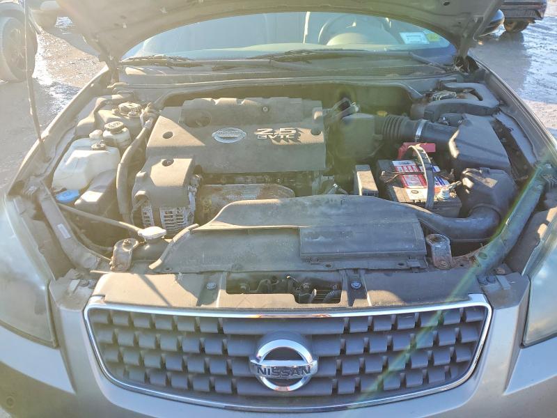 2005 Nissan Altima s