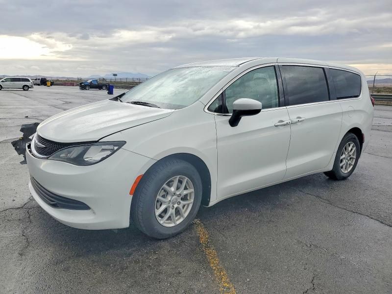 2017 Chrysler Pacifica Touring