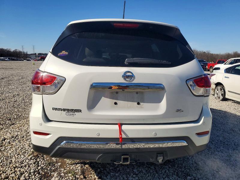 2013 Nissan Pathfinder s