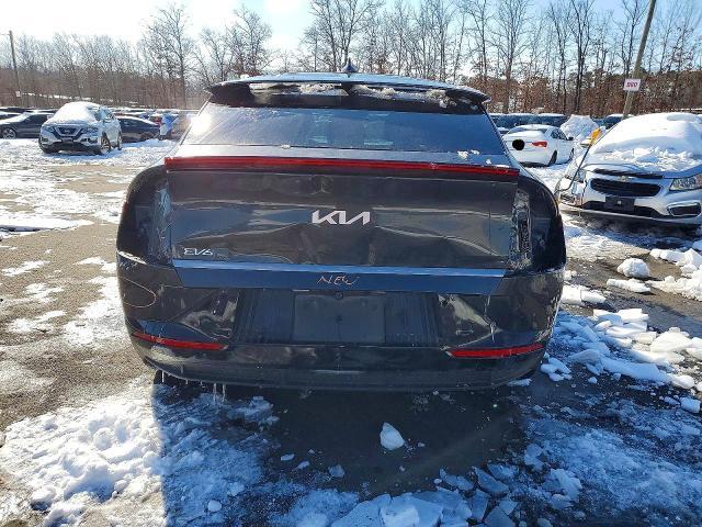 2023 KIA EV6 Wind