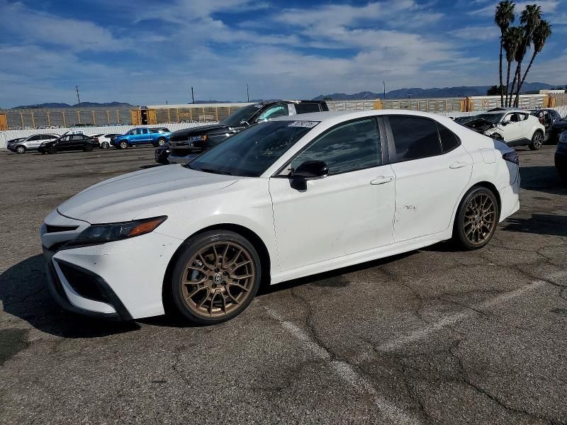2024 Toyota Camry se Night Shade