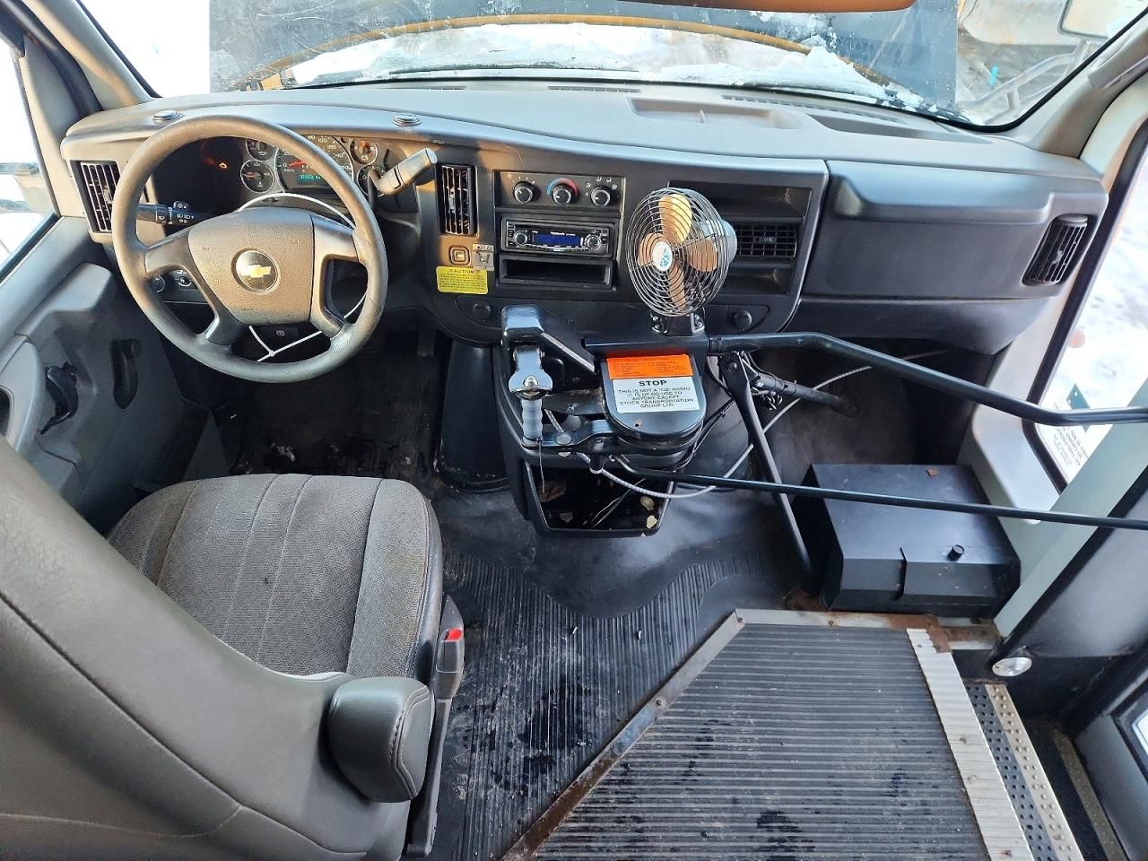 2010 Chev 2010 Thomas Minotour G3500 School Bus