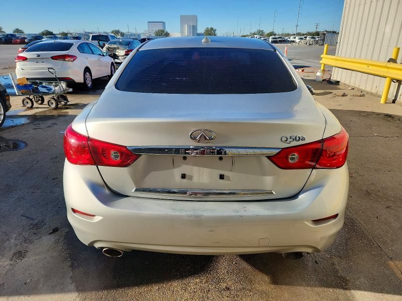 2015 Infiniti Q50 Base