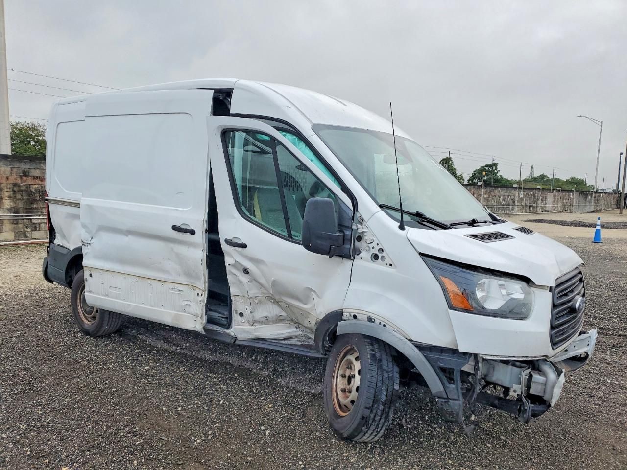 2019 Ford Transit 250 Delivery Van