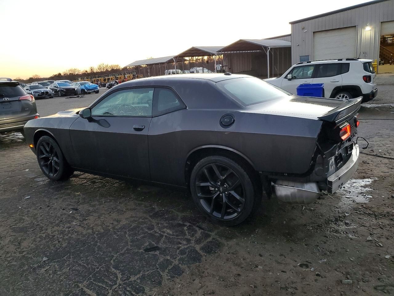 2022 Dodge Challenger sxt
