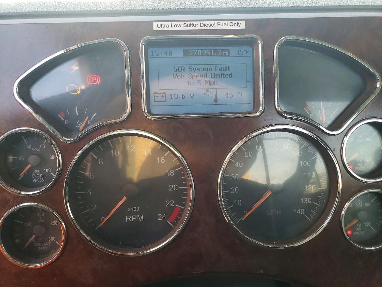 2016 Mack Anthem Semi Truck