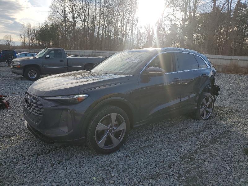 2025 Audi Q5 Premium Plus