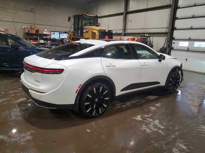 2026 Toyota Crown Platinum