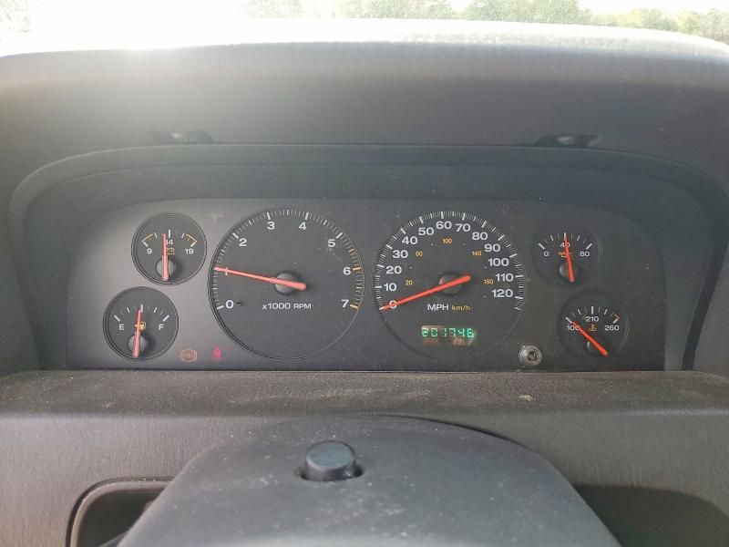 2001 Jeep Grand Cherokee Laredo