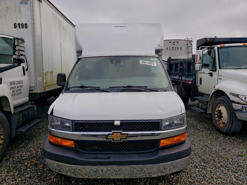 2022 Chevrolet Express G3500 Delivery Truck