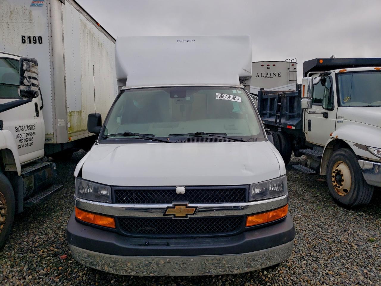 2022 Chevrolet Express G3500 Delivery Truck