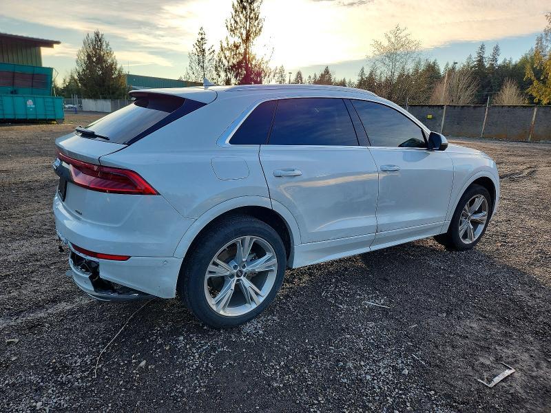 2023 Audi Q8 Premium