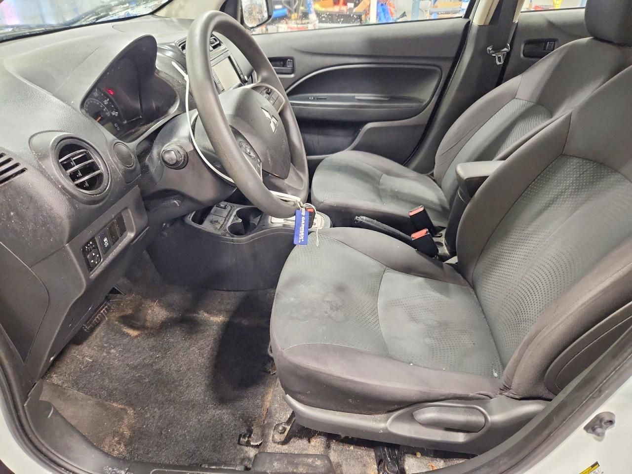 2019 Mitsubishi Mirage G4 es