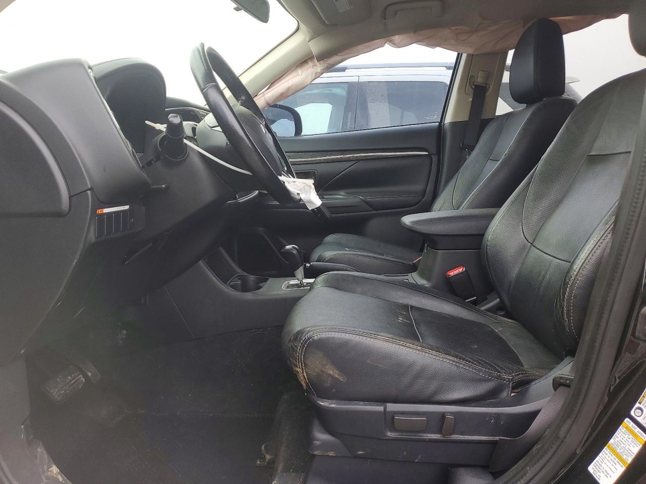 2016 Mitsubishi Outlander se
