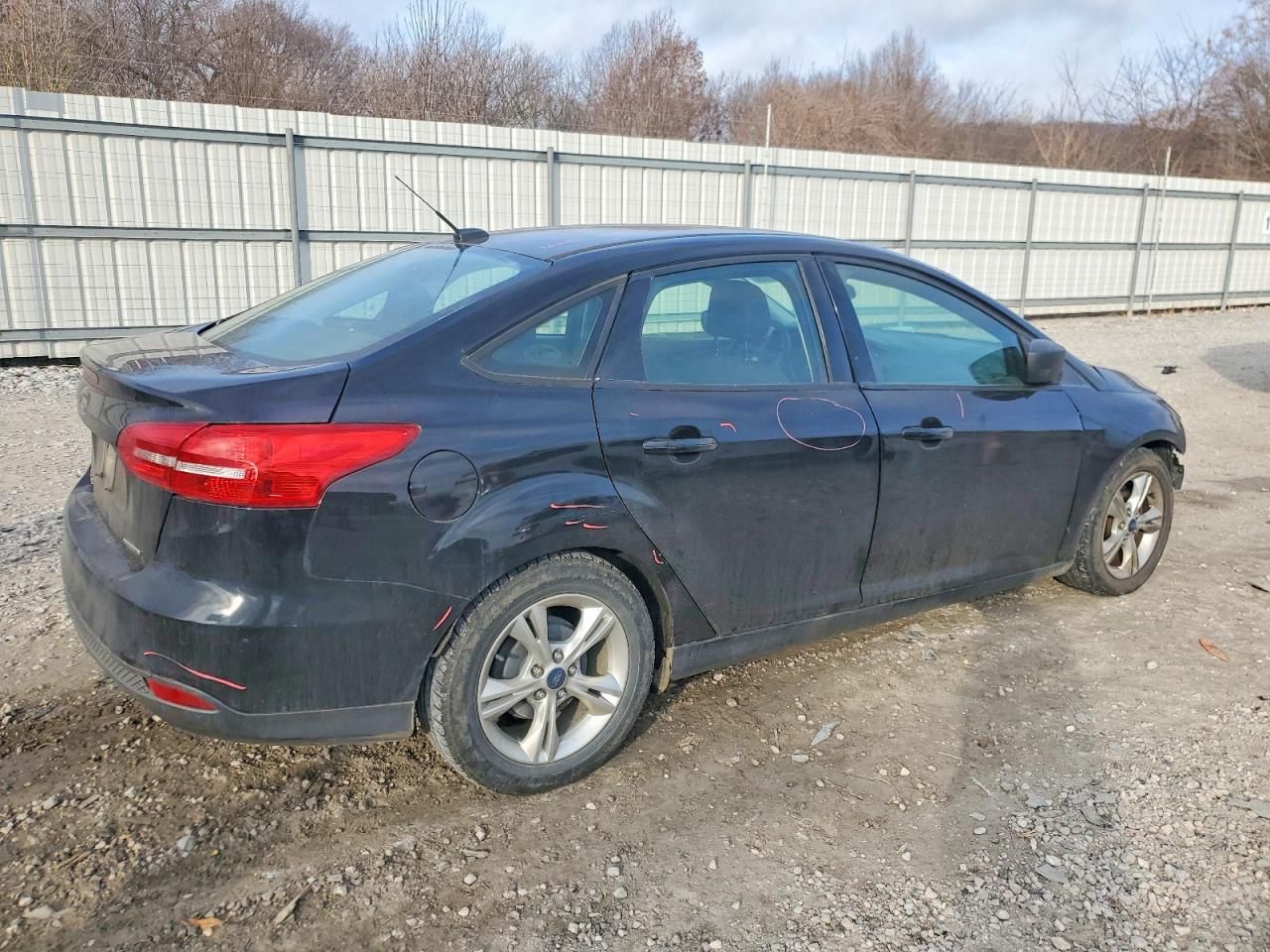 2016 Ford Focus s