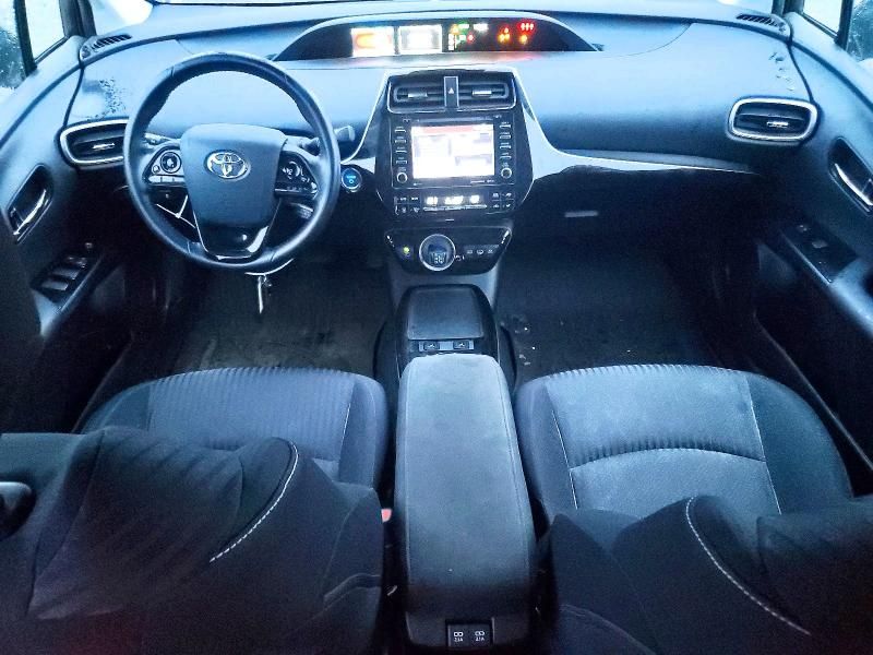 2020 Toyota Prius Prime le