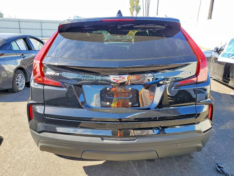 2024 Cadillac XT4 Luxury