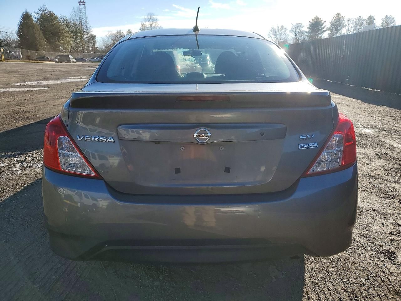 2018 Nissan Versa s