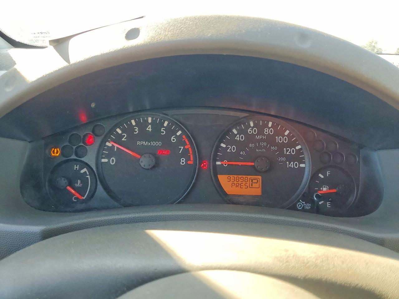 2016 Nissan Frontier s
