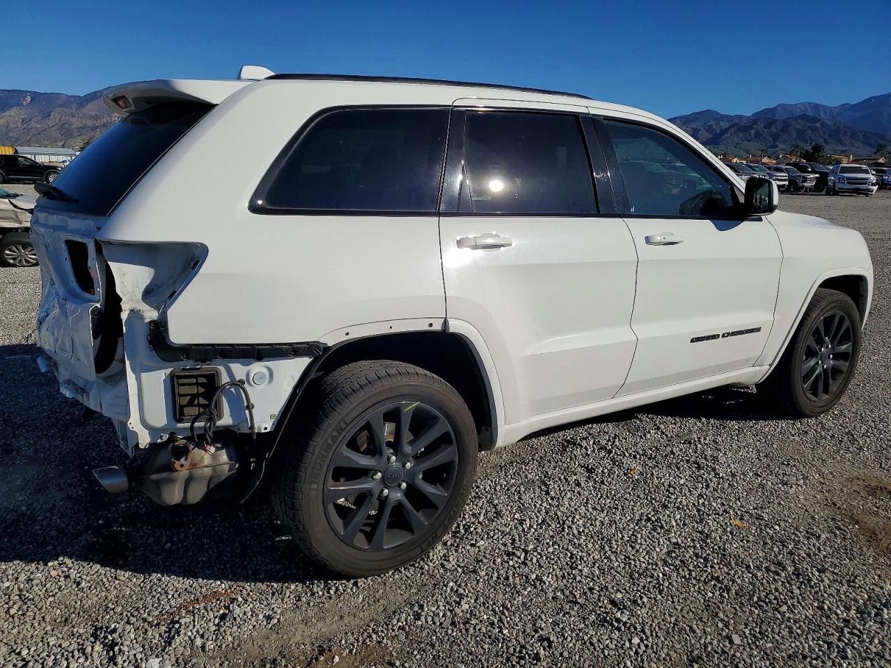 2017 Jeep Grand Cherokee Laredo