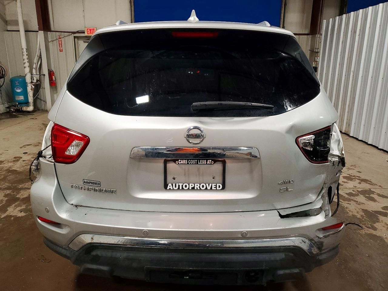 2019 Nissan Pathfinder sl