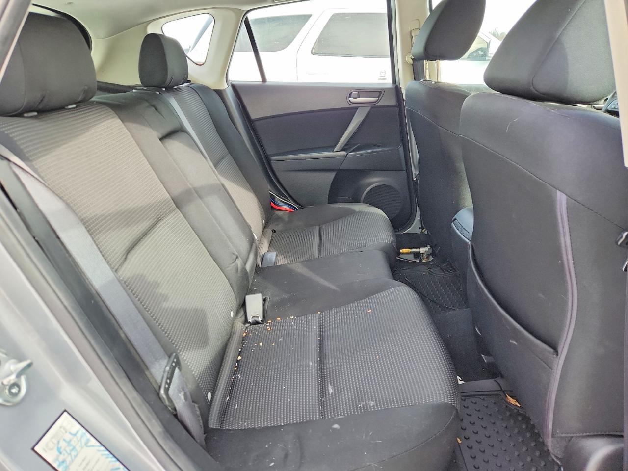 2012 Mazda 3 I