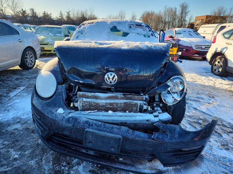 2019 Volkswagen Beetle s