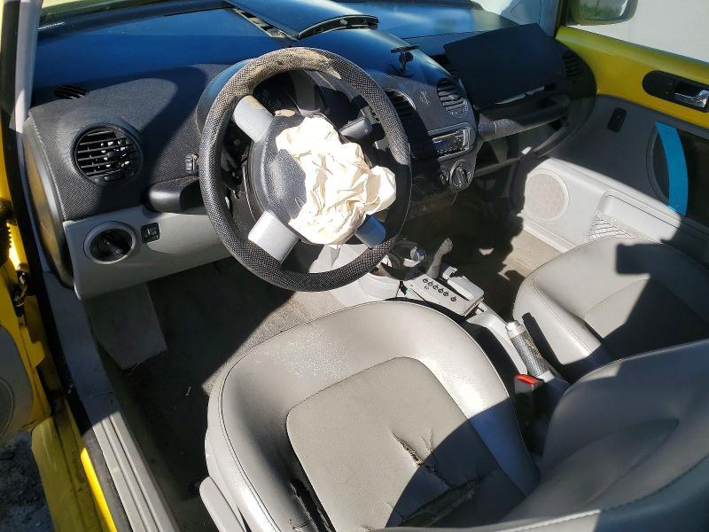 2002 Volkswagen New Beetle gls