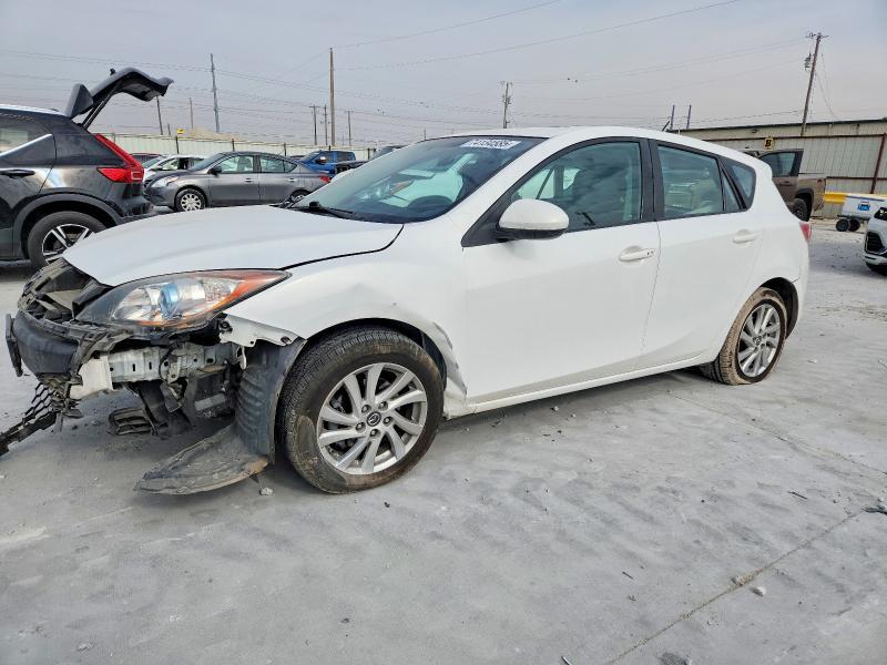 2013 Mazda 3 I