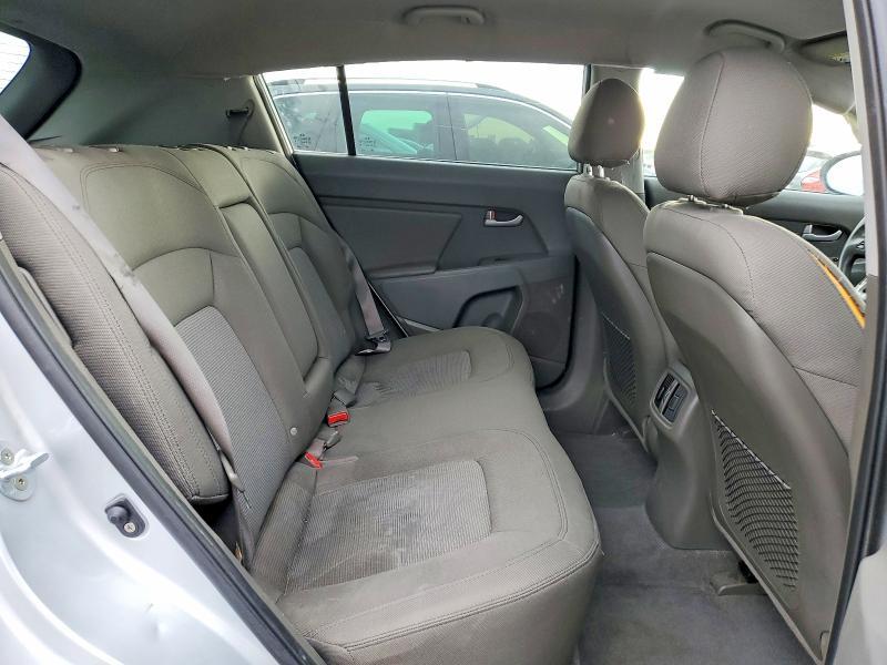 2016 KIA Sportage lx